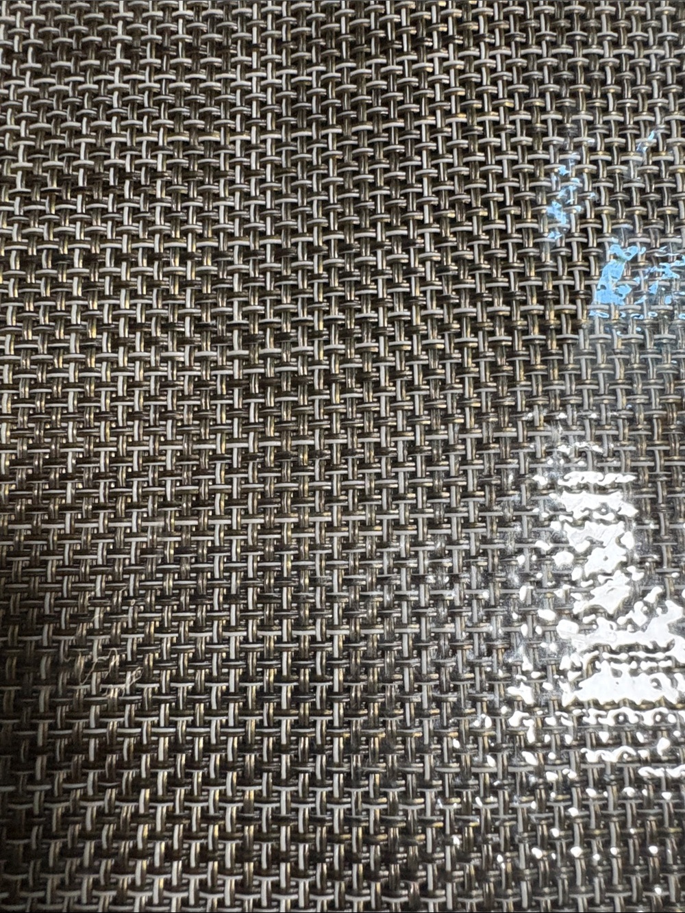 NIP Tan and Brown 6 Piece Woven Vinyl Placemat - Neutral Table Accent - Picture 4 of 4